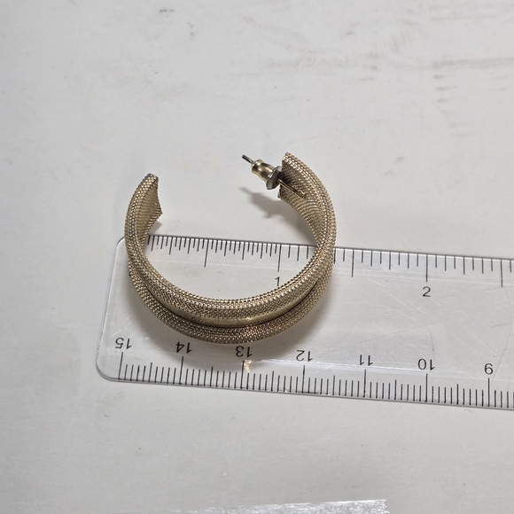 Vintage Beaded Howlite Bib Statement Necklace Natural Stone Goldtone Setting - Picture 7 of 10